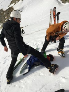 raid de ski de randonnée avec un guide dans le massif du mercantour