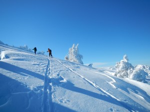 journée d'initiation ou découverte du ski de randonnée avec un guide dans les massifs autours de Grenoble, Annecy, Alberville, La Grave, l'Alpe d'Huez: Ecrins, Vercors, Chartreuse, Dévolluy, Belledonne, Lauzière, Aravis, Beaufortain