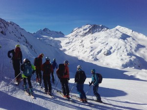 ski de rando depuis le sommet de la station de saint sorlin d'arves
